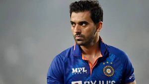 IND vs SA: ഒരു അവസരം പോലും കിട്ടില്ല! പരമ്പരയില്‍ മുഴുവനും ഇവര്‍ പുറത്തിരിക്കും?
