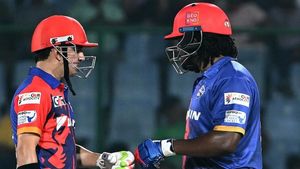 Legends League: ഗംഭീറും പിള്ളേരും കസറി!, ഗുജറാത്തിനെ തോല്‍പ്പിച്ച് ഇന്ത്യ ക്യാപിറ്റല്‍സ്