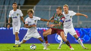 ISL 2022-23: തകര്‍പ്പന്‍ തിരിച്ചുവരവ്, എടിക്കെയെ വീഴ്ത്തി ചെന്നൈ തുടങ്ങി