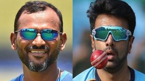 നിങ്ങളുടെ വാക്ക് ഞാന്‍ എന്തിന് കേള്‍ക്കണം? അശ്വിന്‍ ചോദിച്ചു-സംഭവം വെളിപ്പെടുത്തി ശ്രീധര്‍