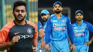 IND vs NZ: ഏകദിന പരമ്പരയില്‍ ഇന്ത്യയുടെ 'വാട്ടര്‍ ബോയ്‌സ്', ഒരു മല്‍സരം പോലും കളിച്ചേക്കില്ല