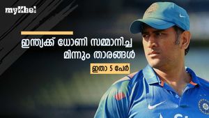 ധോണിയുടെ 'കൈപിടിച്ച്' ടീം ഇന്ത്യയിലേക്കു വന്നു, ഇന്നു സൂപ്പര്‍ താരങ്ങള്‍! അറിയാം