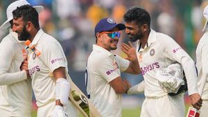 IND vs AUS: ഇന്ത്യ സന്തോഷിക്കാന്‍ വരട്ടെ, ഓസീസ് തിരിച്ചടിക്കും! ഒപ്പവുമെത്തും- കാരണങ്ങള്‍