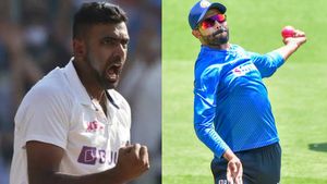 IND vs AUS: ഓവറാക്കി കുളമാക്കരുത്! നാലു സ്പിന്നര്‍മാര്‍ ഇന്ത്യന്‍ ടീമില്‍ വേണ്ട