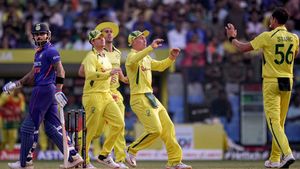 IND vs AUS: കോലി പഴയ ചേസ് മാസ്റ്ററല്ല, ഇപ്പോള്‍ മുട്ടിടിക്കും! കണക്കുകള്‍ അറിയാം