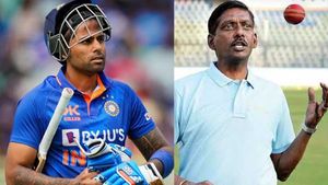 IND vs AUS: ഇന്ത്യന്‍ ടീമില്‍ ചിലര്‍ക്കു മാത്രം സംരക്ഷണം, തെളിവ് സൂര്യ! തുറന്നടിച്ച് മുന്‍ താരം