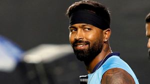 IPL 2023: ഹാര്‍ദിക് അടുത്ത രോഹിത്! ലക്കി ക്യാപ്റ്റന്‍, ധോണിയാക്കാന്‍ നോക്കേണ്ട