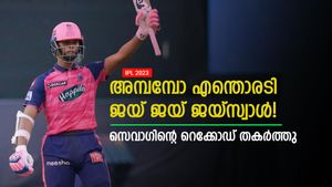 IPL 2023: ഖലീലിനെ 'പഞ്ഞിക്കിട്ട്' ജയ്‌സ്വാള്‍, സീസണിലെ ഏറ്റവും നാണംകെട്ട ആദ്യ ഓവര്‍