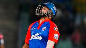 IPL 2023: പൃഥ്വി ഫ്രീ വിക്കറ്റ്! എന്തിന് കളിപ്പിക്കുന്നു? വീണ്ടും ഫ്‌ളോപ്പ്