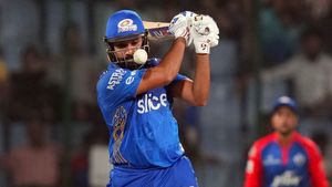 IPL 2023: രക്ഷകരായി ഗ്രീനും ഡേവിഡും, വിറച്ച് ജയിച്ച് മുംബൈ- ഡല്‍ഹിക്ക് നാലാം തോല്‍വി