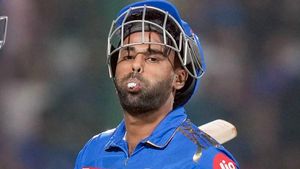 IPL 2023: സൂര്യ ആവറേജ് ബാറ്റര്‍! രോഹിത്തിനു പകരം ക്യാപ്റ്റനാക്കൂ, എങ്കില്‍ കസറും