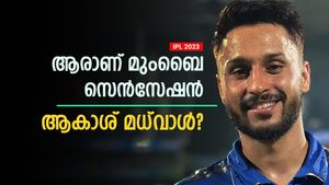 IPL 2023: റിഷഭിന്റെ അയല്‍വാസി, ക്രിക്കറ്ററായ എഞ്ചിനിയര്‍; മധ്‌വാള്‍ നിസ്സാരക്കാരനല്ല!