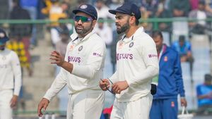 ടെസ്റ്റില്‍ കോലി ചേര്‍ത്തുപിടിച്ചു, രോഹിത് ഇവരെ ചവിട്ടിപ്പുറത്താക്കി! ആരൊക്കെ എന്നറിയാം