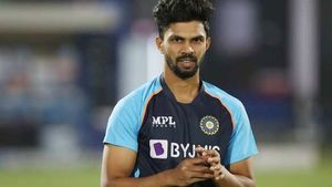 IND vs WI: ടെസ്റ്റില്‍ ഇന്ത്യക്കായി അരങ്ങേറുക ആരൊക്കെ? ഇതാ മൂന്നു പേര്‍