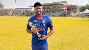 IND vs WI: ടി20യില്‍ ഇല്ലെങ്കിലും കുഴപ്പമില്ല, സഞ്ജു ഏകദിനത്തില്‍ വേണം! ഇതാ കാരണങ്ങള്‍