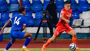  SAFF CUP: രണ്ടടിച്ച് നേപ്പാളിനെ വീഴ്ത്തി, സെമിയുറപ്പിച്ച് ഇന്ത്യ, മിന്നി ഛേത്രി