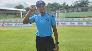 IND vs WI: ജയ്‌സ്വാളിന് മുന്നില്‍ സച്ചിനും രക്ഷയില്ല! ആ റെക്കോര്‍ഡ് തകര്‍ന്നു, ഗില്ലും പിന്നില്‍