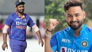Asia Cup 2023: യുവതാരത്തിനായി സഞ്ജുവിനെ തഴഞ്ഞു, ഇത് മൂന്നാം തവണ! ഒരു തവണ മലയാളിയും