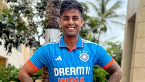IND vs WI: എന്തിന് ഗെയ്ല്‍? ഇന്ത്യക്കു സൂര്യയില്ലേ! യൂനിവേഴ്‌സല്‍ ബോസിന്റെ വന്‍ റെക്കോര്‍ഡിനൊപ്പം