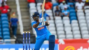 IND vs WI: സൂര്യയുദിച്ചു! ചാരമായി വിന്‍ഡീസ്; ഗംഭീര തിരിച്ചുവരവുമായി ടീം ഇന്ത്യ