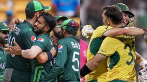 World Cup 2023: പൊരുതി നേടി ഓസീസ്, പാകിസ്താന്‍ ഹാപ്പി-കിവീസിന് ചങ്കിടിപ്പ്! അഫ്ഗാന് മടങ്ങാം