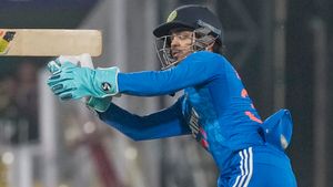 IND vs AUS: ഇഷാന്‍ ചതിയന്‍! വിക്കറ്റിനു ശ്രമിച്ചു, വഴങ്ങിയത് സിക്‌സ് | തോല്‍പ്പിച്ചത് ഈ നീക്കം