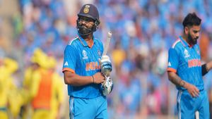 World Cup 2023: രോഹിത് കാട്ടിയത് മണ്ടത്തരം, ഫൈനലില്‍ ഇത് വേണ്ടിയിരുന്നില്ല! വിമര്‍ശനം ശക്തം