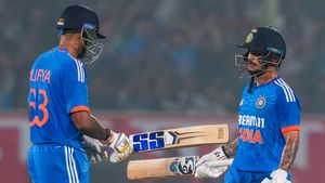 IND vs AUS: വെടിക്കെട്ടുമായി സൂര്യ, സൂപ്പര്‍ ഫിനിഷിങ്ങുമായി റിങ്കു, കംഗാരുക്കളെ തകര്‍ത്ത് ഇന്ത്യ