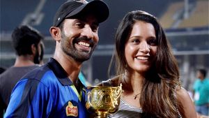 ഒന്നില്‍ നിര്‍ത്തിയില്ല, ഇന്ത്യന്‍ ക്രിക്കറ്റിലെ വിവാഹ വീരന്മാര്‍ ഇവരാണ്- സൂപ്പര്‍ താരങ്ങളുമുണ്ട്