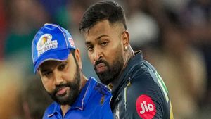 IPL 2024: ഹാര്‍ദിക്കിന് എളുപ്പമല്ല, മുംബൈയില്‍ മൂന്ന് വെല്ലുവിളി കാത്തിരിക്കുന്നു! അറിയാം