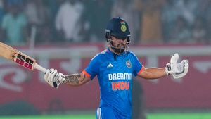 IND vs SA: ശ്രേയസിനേയും സൂര്യയേയും പിന്നിലാക്കി, ഇനി റിങ്കുവാണ് കിങ്! വമ്പന്‍ നേട്ടം