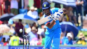 IND vs SA: വിമര്‍ശകര്‍ കാണൂ, മിന്നല്‍ സെഞ്ച്വറിയുമായി സഞ്ജു- വമ്പന്‍ റെക്കോഡ്