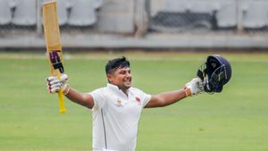 IND vs ENG: ഇതാണ് ബെസ്റ്റ് ടൈം, രണ്ടാം ടെസ്റ്റില്‍ സര്‍ഫറാസ് അരങ്ങേറണം! ഈ കാരണങ്ങള്‍