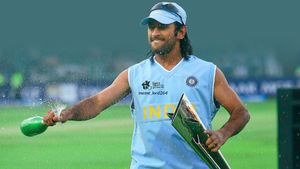 ധോണിയുടെ ക്യാപ്റ്റന്‍സി മികവ് ആദ്യം കണ്ടെത്തിയതാര്? മുന്‍ ഇതിഹാസം! സംഭവം ഇങ്ങനെ