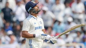 IND vs ENG: ജുറേലിനു കിടു നേട്ടം, വെറും രണ്ടാം ടെസ്റ്റില്‍! മുന്നില്‍ ധോണിയും റിഷഭും മാത്രം