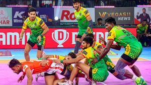  PKL: പ്ലേ ഓഫ് ചിത്രം വ്യക്തം, കപ്പ് ആരടിക്കും? ആറ് ടീമുകളുടേയും പ്രകടനം വിലയിരുത്താം