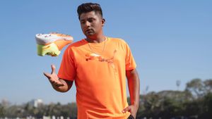 IPL 2024: സര്‍ഫറാസിന് ഏതു ടീം ബെസ്റ്റ്? റോയല്‍സടക്കം വമ്പന്‍ ടീമുകള്‍! ആരു വാങ്ങും
