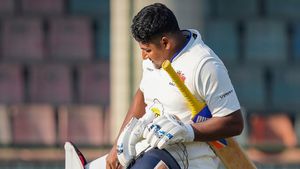 IND vs ENG: പരിക്ക് വിടാതെ രാഹുല്‍, 3ാം ടെസ്റ്റില്‍ 4 മാറ്റങ്ങള്‍ക്ക് ഇന്ത്യ- 2 പേര്‍ക്ക് അരങ്ങേറ്റം