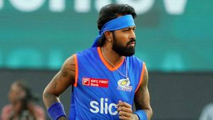 IPL 2024: ഹാര്‍ദിക് മണ്ടന്‍ തന്നെ, വീണ്ടും അഹങ്കാരം കാട്ടി! ഈ തെറ്റിന് മാപ്പില്ല; വിമര്‍ശനം