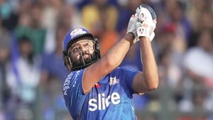 IPL 2024: ആരാവും ഇത്തവണത്തെ സിക്‌സര്‍ വീരന്‍? ഇവരിലൊരാള്‍- പട്ടികയില്‍ ആരൊക്കെ?