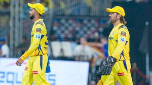 IPL 2024: 4 ഓവറില്‍ 37/0, 6 ഓവറില്‍ 42/3! റുതുരാജിന്റെ മാരക ക്യാപ്റ്റന്‍സി, തന്ത്രം ധോണിയുടേതോ?