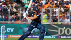 IPL 2024: പവര്‍പ്ലേയില്‍ വെറും 42, ഒരു സിക്സ് പോലുമില്ല! ഇതെന്ത് ബാറ്റിങ്? 'ടെസ്റ്റ്' കളിച്ച് ജിടി