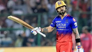 IPL 2024: മുംബൈയ്‌ക്കെതിരേ പുതിയ കിങാവുമോ കോലി? ധവാന്റെ റെക്കോര്‍ഡ് തകര്‍ന്നേക്കും, അറിയാം
