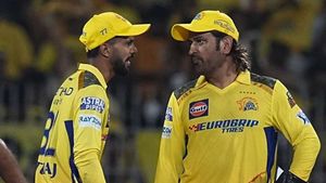 IPL 2024: ധോണി ഉള്ളപ്പോള്‍ റുതുരാജിന് ടീമിനെ നയിക്കാന്‍ പ്രയാസം; സ്വാതന്ത്ര്യം കുറയുമെന്ന് ഇതിഹാസ താരം