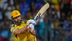 IPL 2024: ധോണി തിരിച്ചു വരണം, വീണ്ടും ഇന്ത്യന്‍ ജേഴ്‌സിയണിയണം; ഇതാ മൂന്ന് കാരണങ്ങള്‍