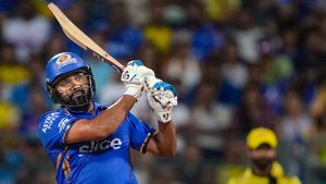 IPL 2024: സിക്‌സര്‍രാജ! ലഖ്‌നൗ ടീമിനെ ഒറ്റയ്ക്ക് പിന്നിലാക്കി രോഹിത്തിന്റെ അഴിഞ്ഞാട്ടം