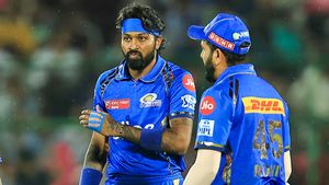 IPL 2024: ഹാര്‍ദിക്ക് ഡമ്മി ക്യാപ്റ്റന്‍? വീണ്ടും അപമാനം, വദേരയ്ക്കു നായകന്‍ രോഹിത് തന്നെ! വീഡിയോ