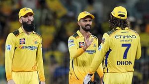 IPL 2024: മങ്ങി മങ്ങി മഞ്ഞപ്പട; ചെന്നൈ പ്ലേ ഓഫിലെത്തില്ല? കാല്‍ക്കുലേറ്റര്‍ എടുക്കൂ, കണക്കുകള്‍ ഇങ്ങനെ..!