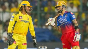 IPL 2024: ധോണിക്ക് എന്തു പറ്റി? ആര്‍സിബി താരങ്ങളുമായി ഹസ്തദാനം ചെയ്തില്ല! കോലി ചെയ്തത് കണ്ടോ