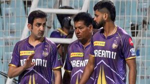 IPL 2024: ശ്രേയസ് വെറും 'ഡമ്മി', എല്ലാം ഗംഭീറിന്റെ തീരുമാനം! കെകെആറിന്റെ റിയല്‍ ഹീറോ